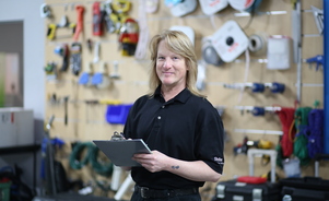 Skyline Iowa | Nebraska HOWARD FREERKSEN, Warehouse Clerk