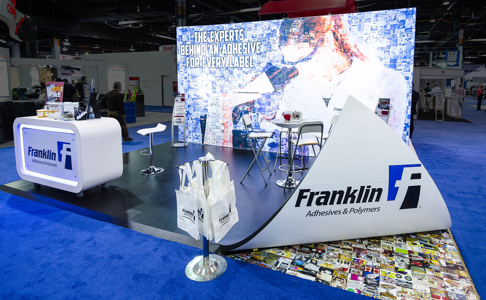 29 Backlit Trade Show Displays Bright Ideas For Toronto Exhibitors