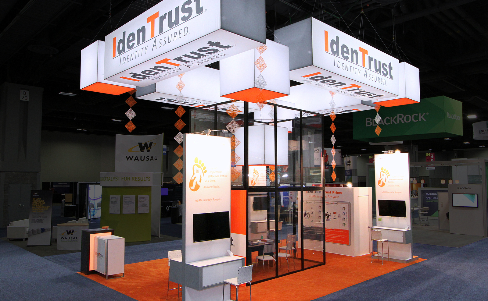 29 Backlit Trade Show Displays Bright Ideas For Toronto Exhibitors